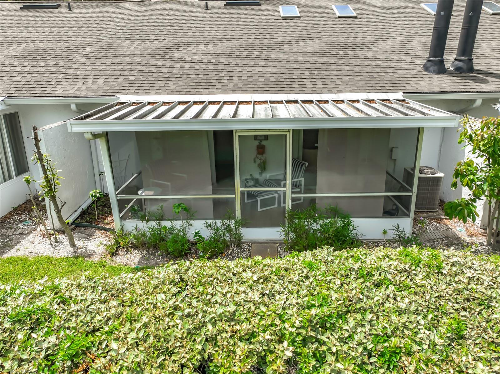 LAZY OAKS CONDO - Residential