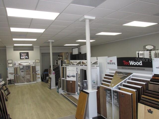 PAYNE & PAYNES - Commercial Sale