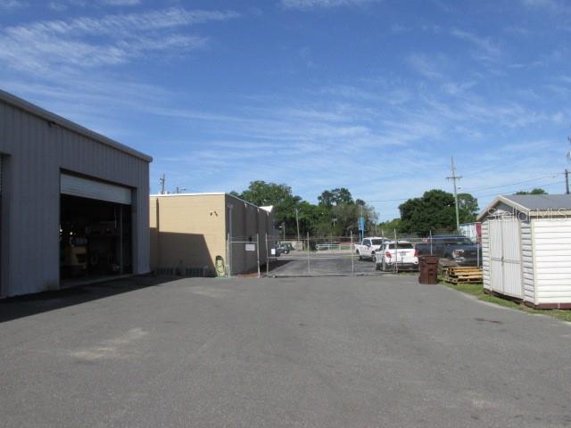 PAYNE & PAYNES - Commercial Sale