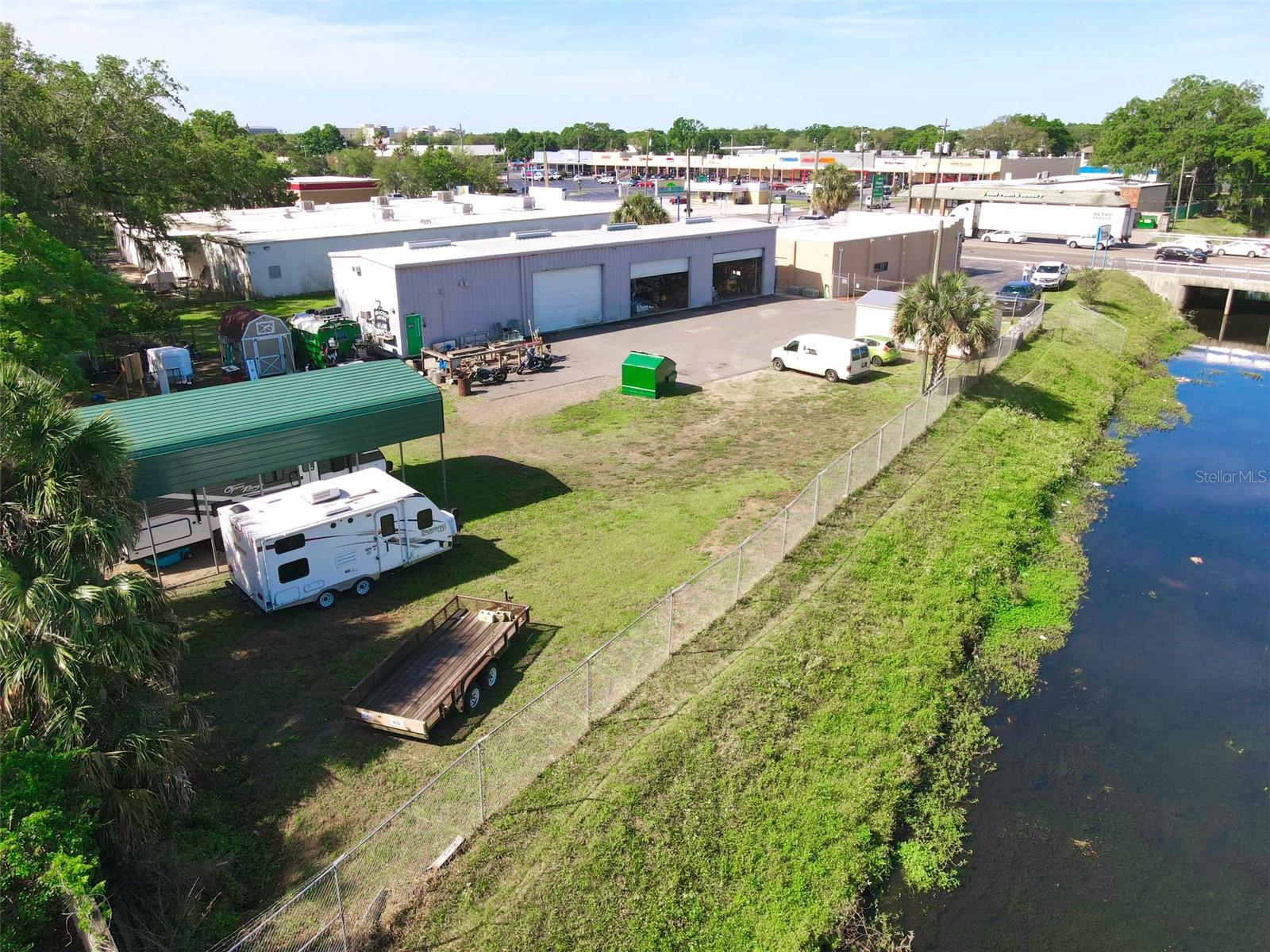 PAYNE & PAYNES - Commercial Sale