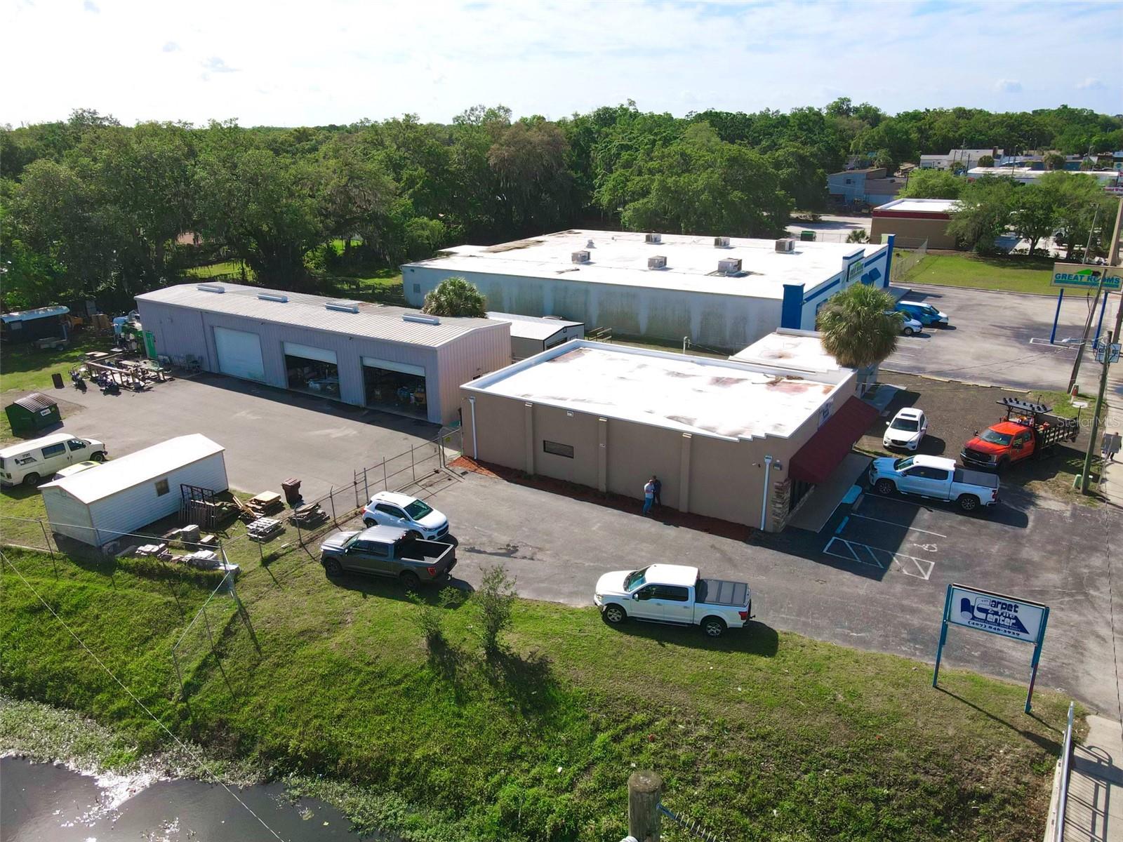 PAYNE & PAYNES - Commercial Sale