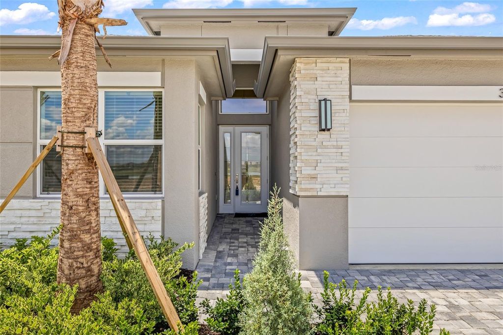 Photo of 32565 Veneto Place, Wesley Chapel, FL 33543 (MLS # TB8407589)