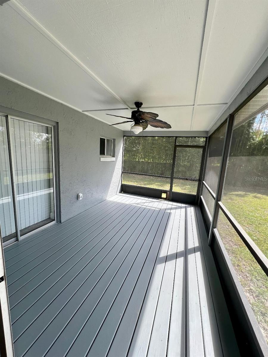 RESERVE AT THE CROSSINGS PH 2 THE - Residential Lease