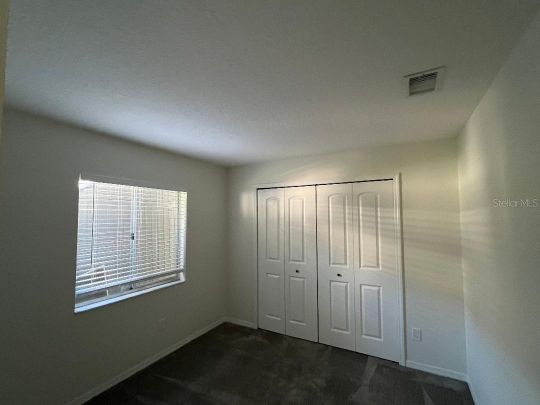 RESERVE AT THE CROSSINGS PH 2 THE - Residential Lease