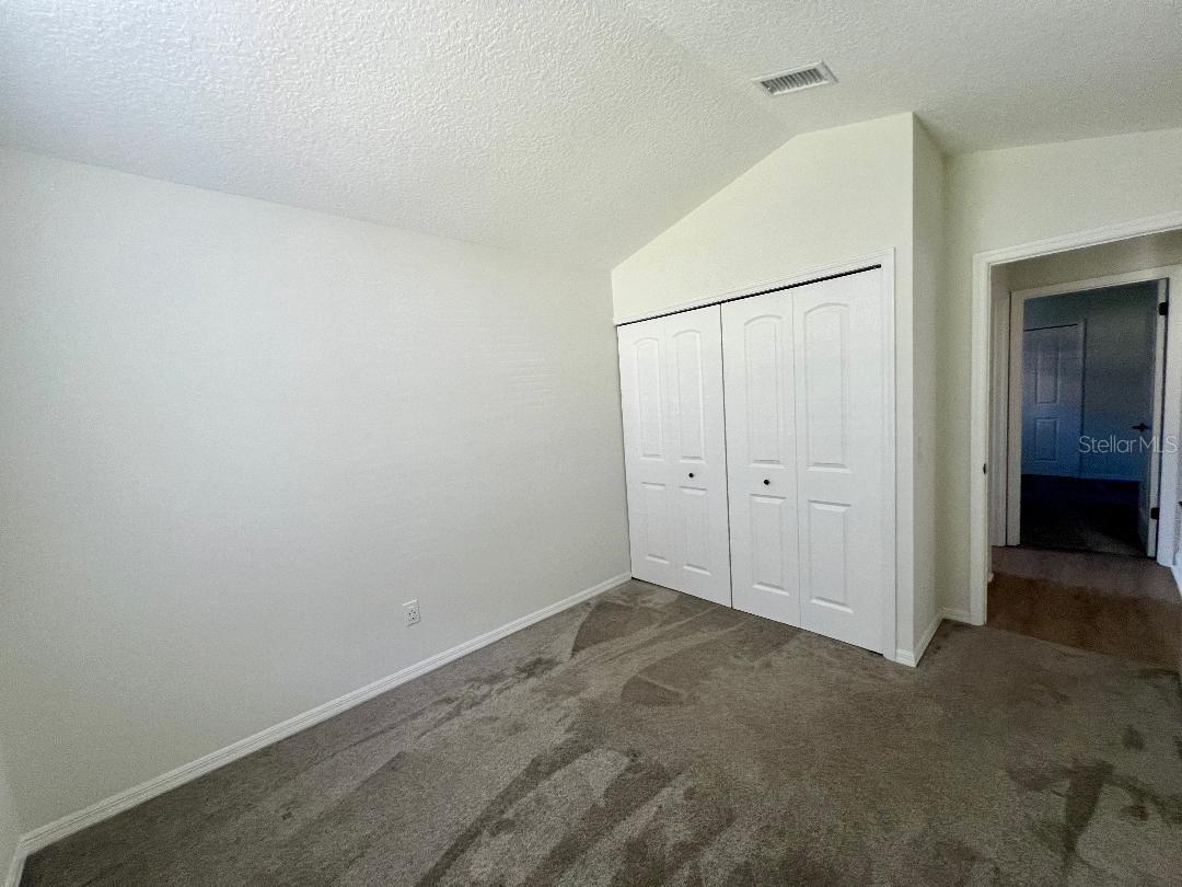 RESERVE AT THE CROSSINGS PH 2 THE - Residential Lease