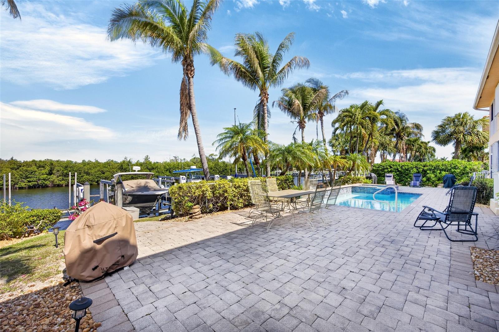 ESTUARY SOUTH - Residential