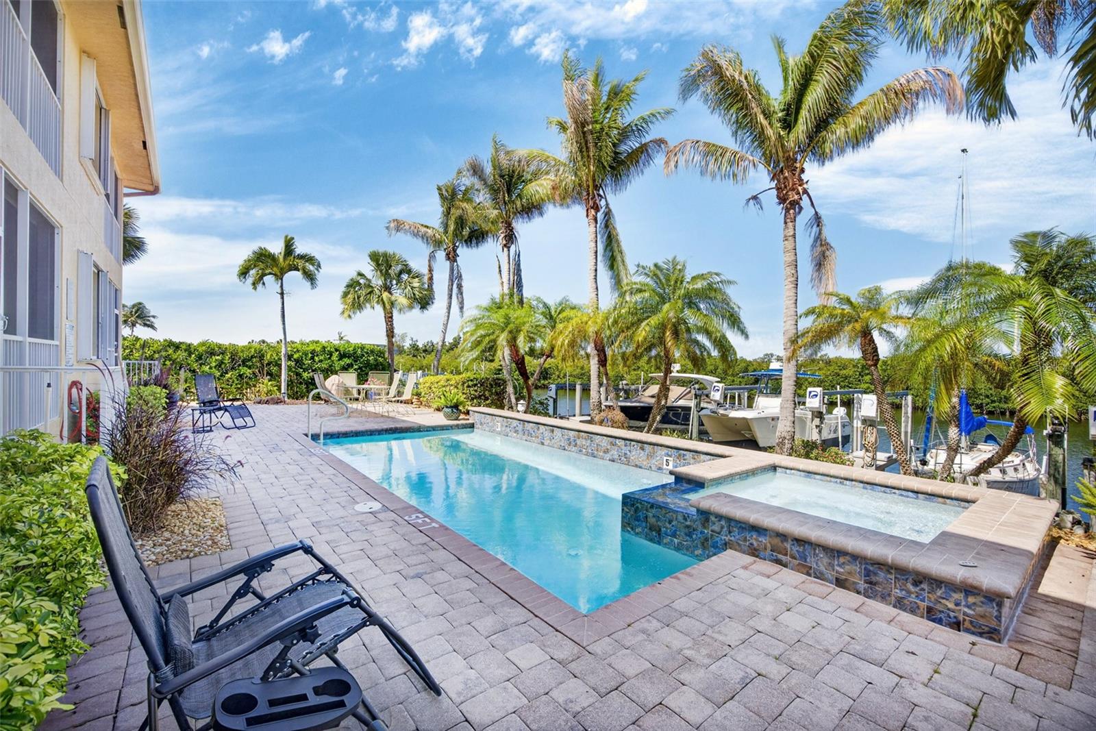 ESTUARY SOUTH - Residential