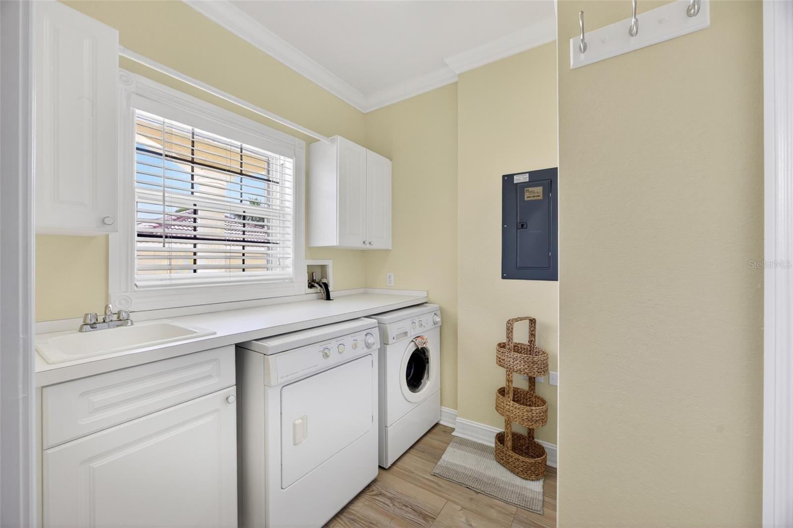 ESTUARY SOUTH - Residential