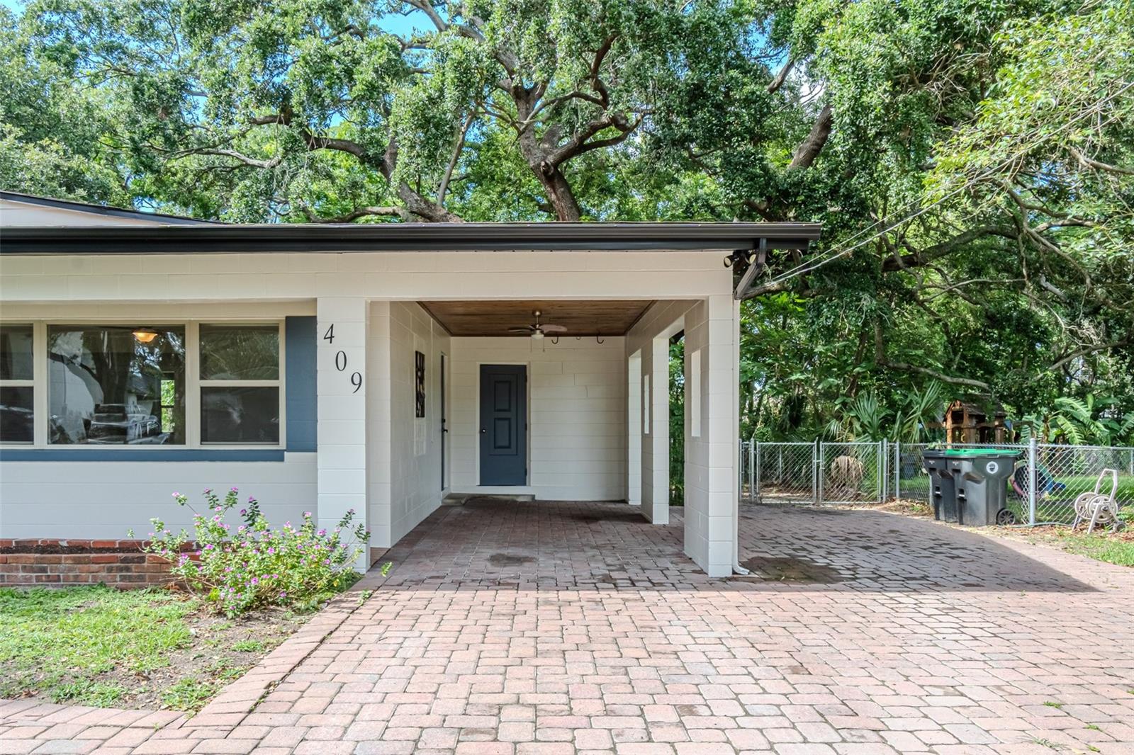 409 E GULLEY AVENUE
