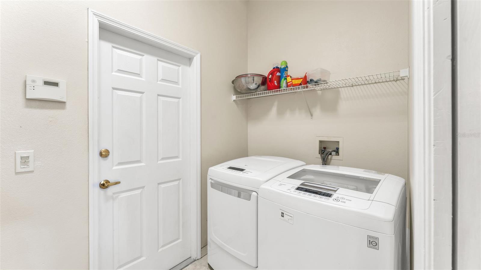 POINSETTIA PARK - Residential