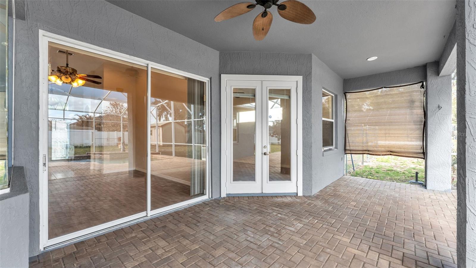 POINSETTIA PARK - Residential