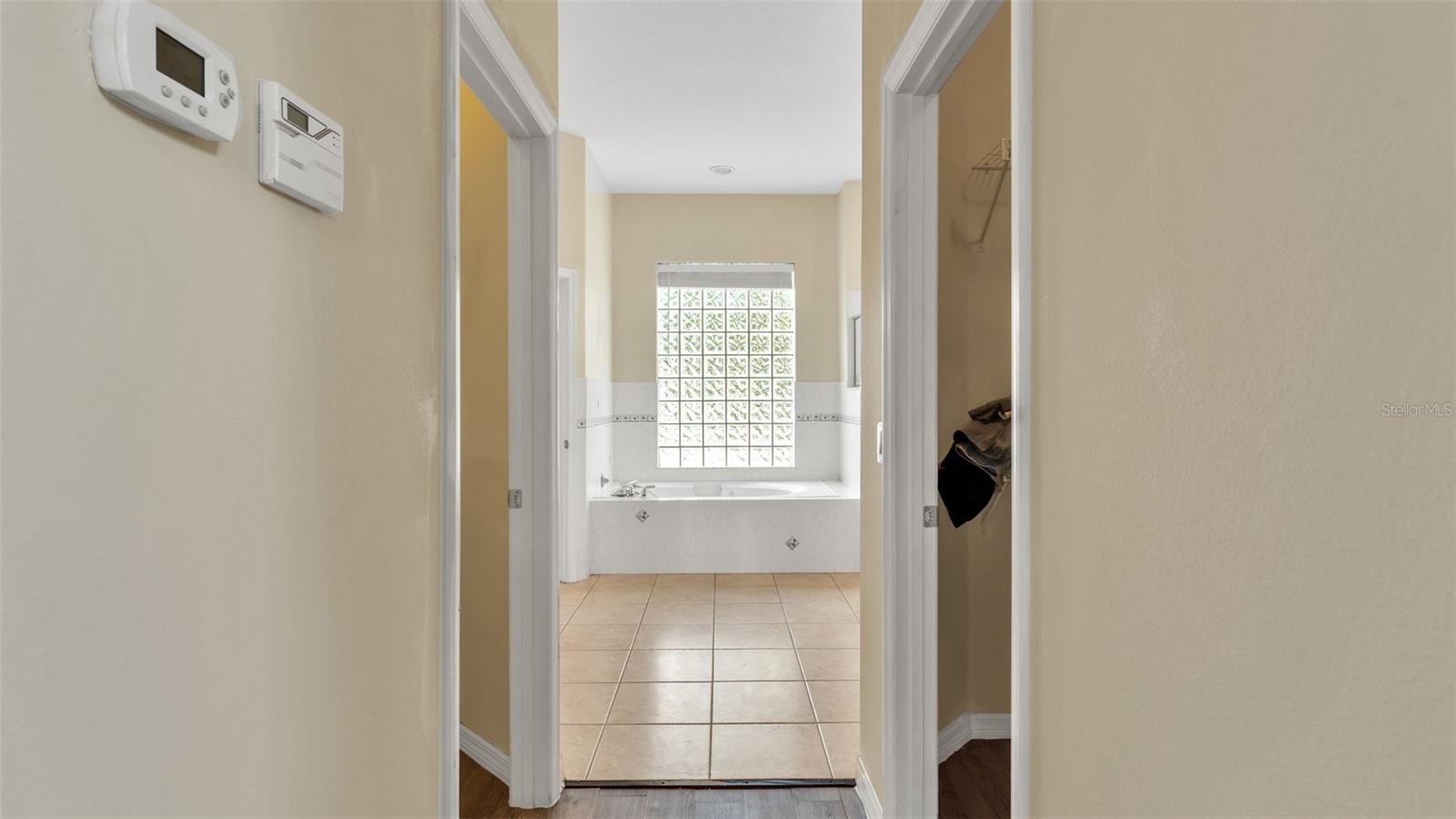 POINSETTIA PARK - Residential