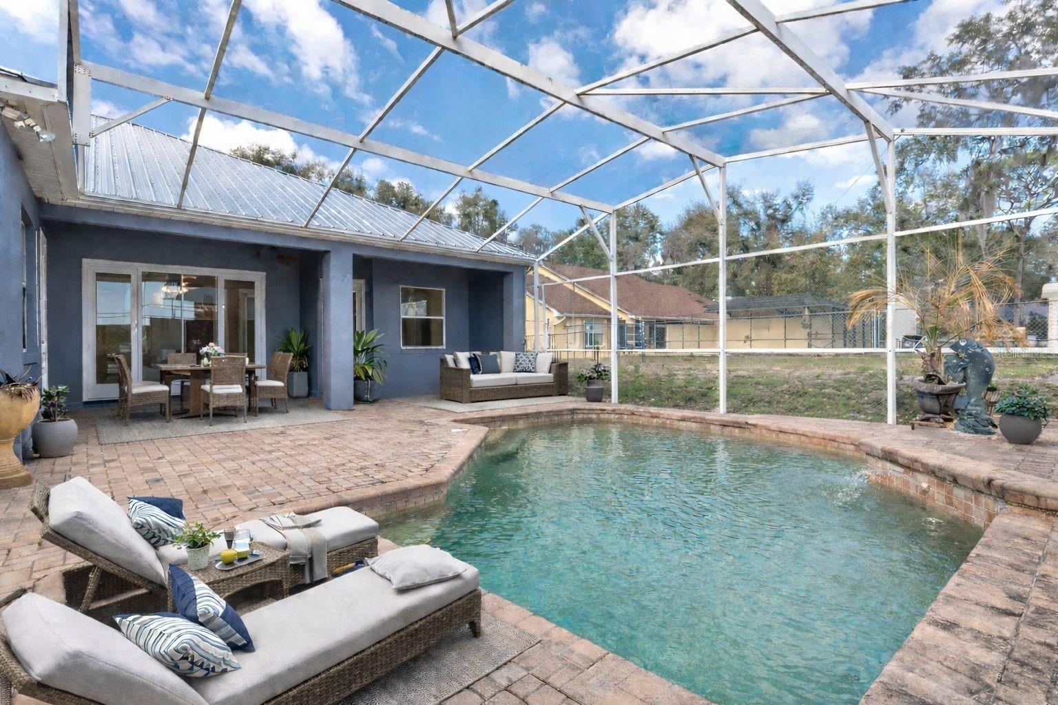 POINSETTIA PARK - Residential