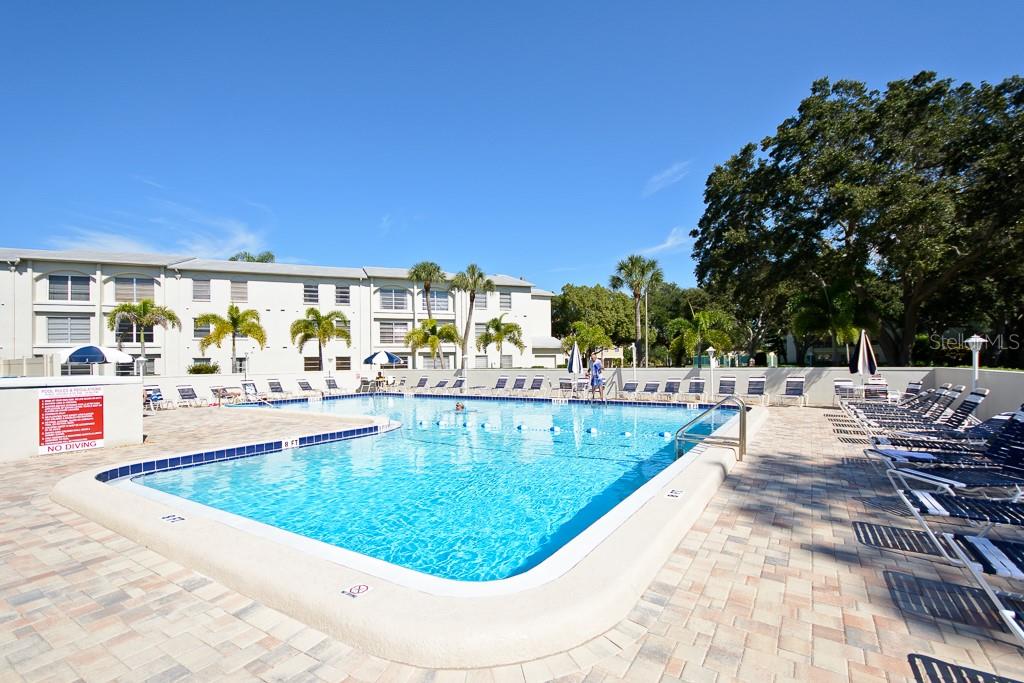 MEDITERRANEAN MANORS - Residential