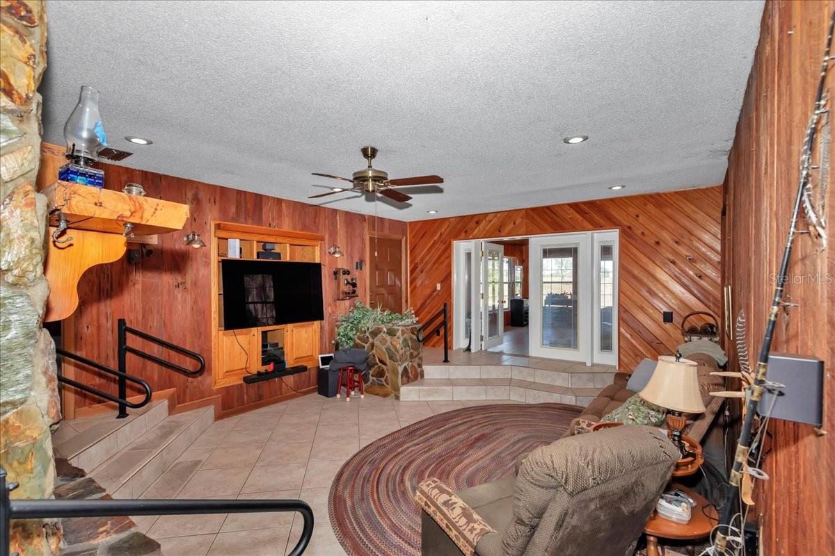 BILL SPANJERS UNREC S/D - Residential