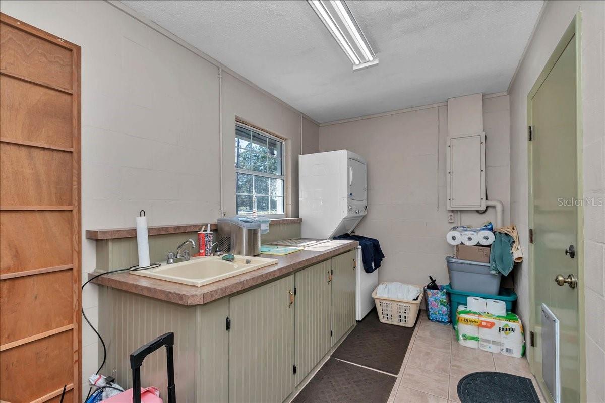 BILL SPANJERS UNREC S/D - Residential