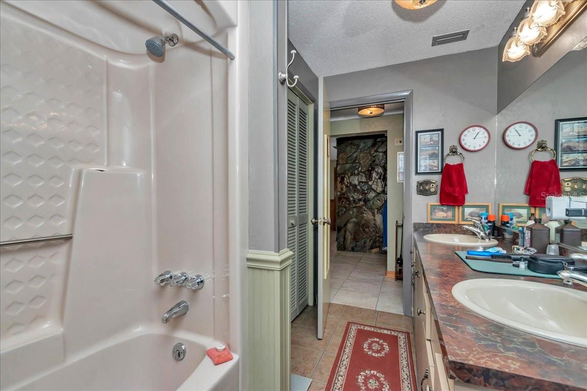 BILL SPANJERS UNREC S/D - Residential