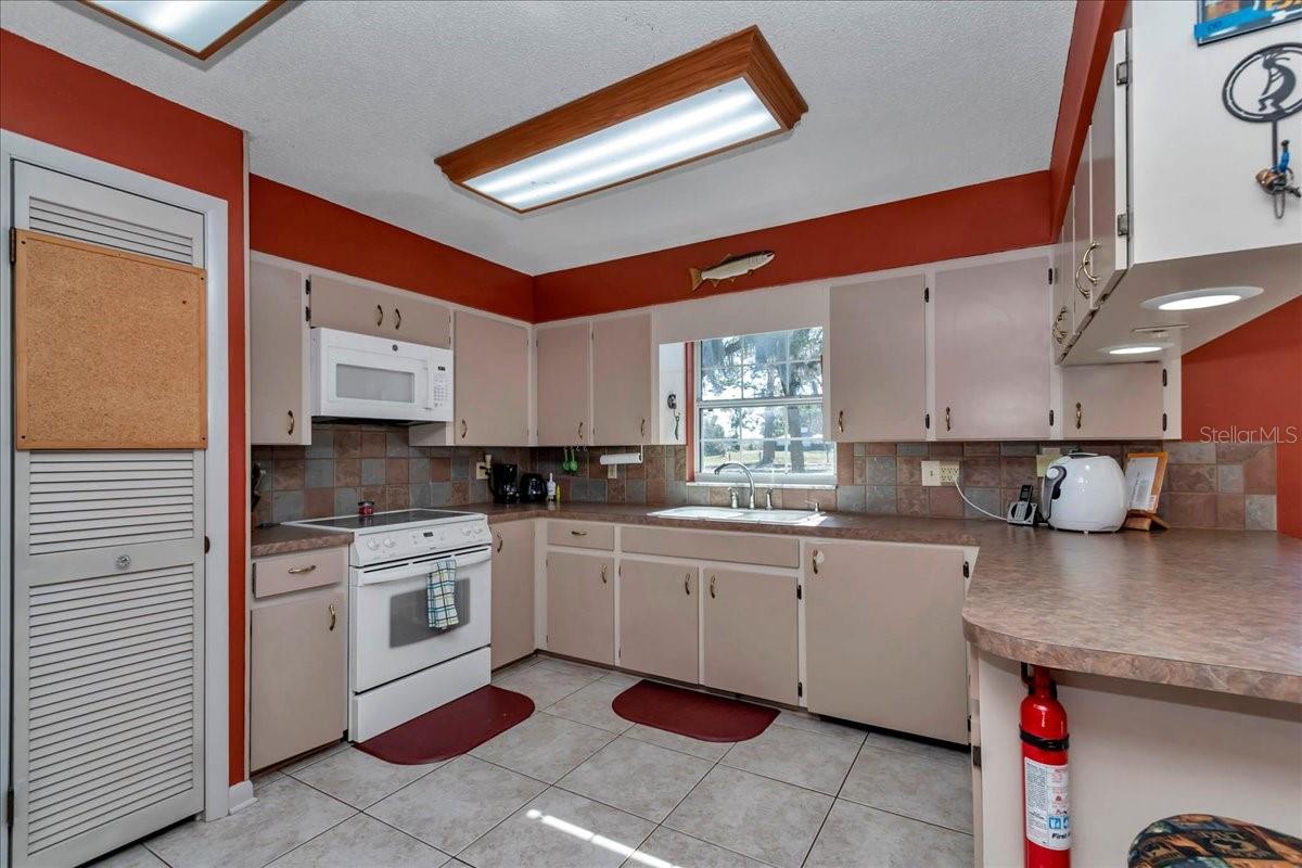 BILL SPANJERS UNREC S/D - Residential