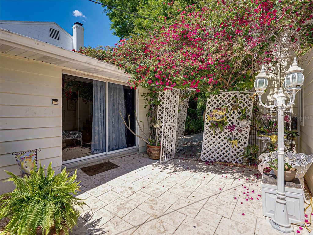listing image 80