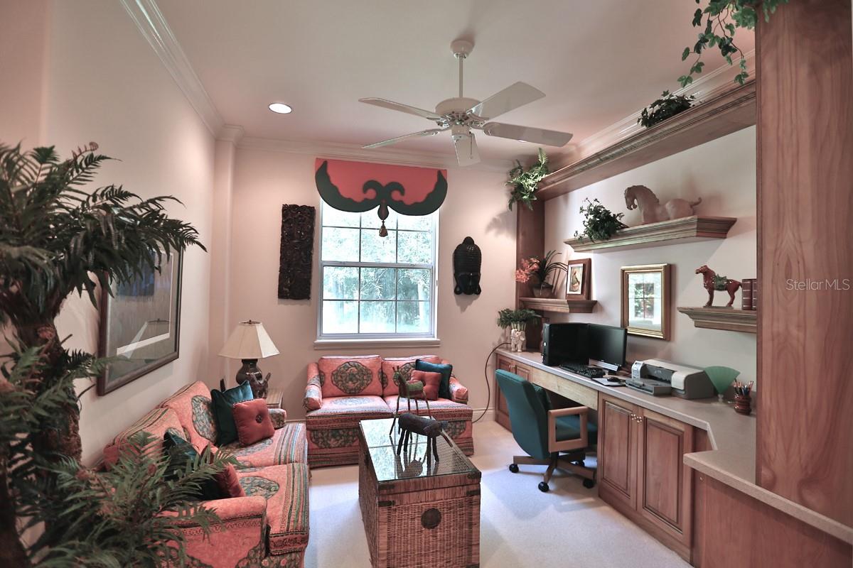 POLO LANE - Residential