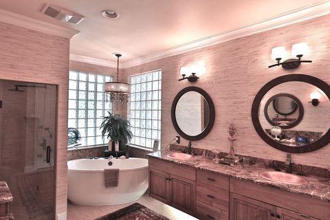 Tiny photo for 1300 SW 43rd Place, Ocala, FL 34471 (MLS # OM714451)