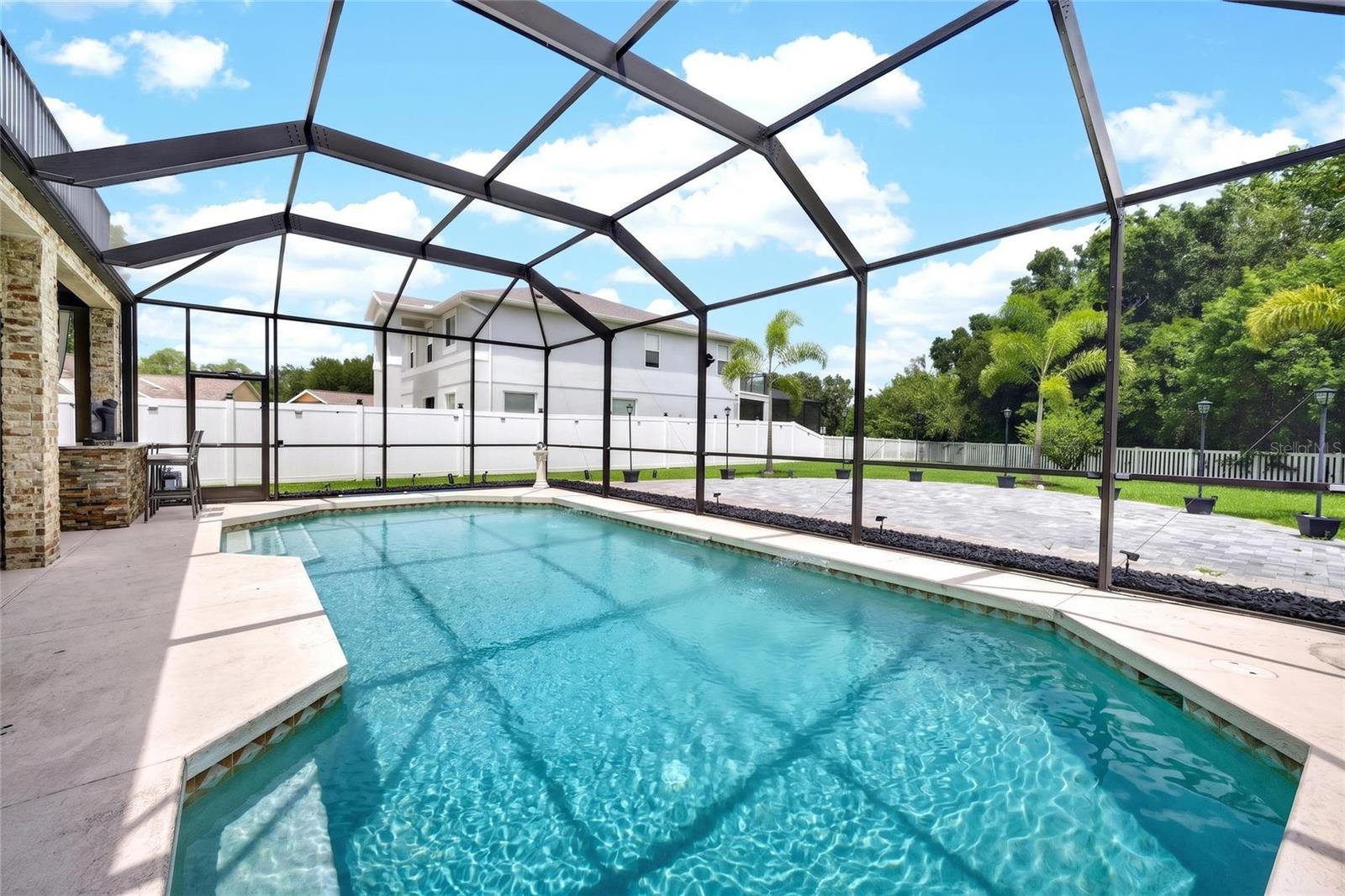 11384 WALDEN LOOP