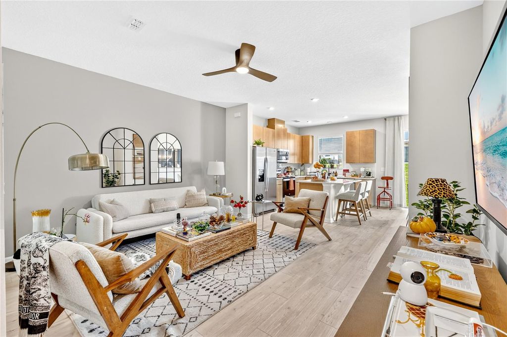 Photo of 1116 Lakeshore Breeze Place, Kissimmee, FL 34747 (MLS # O6352984)