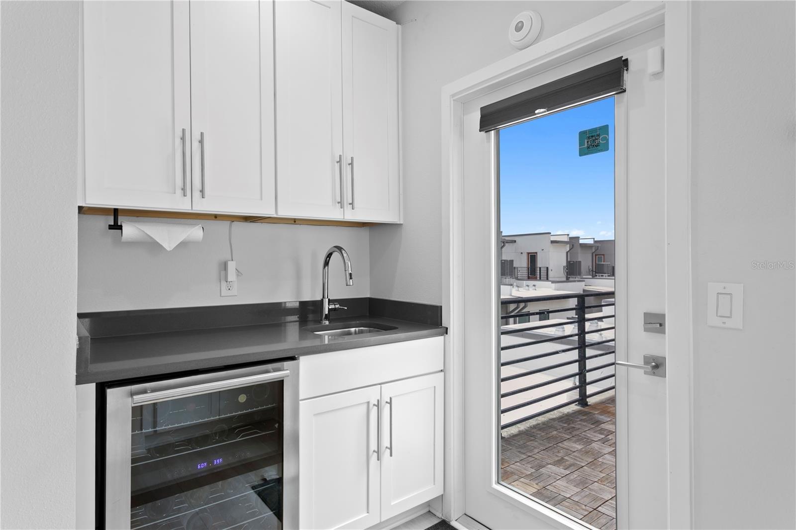WESTSHORE VILLAGE TWNHMS - Residential