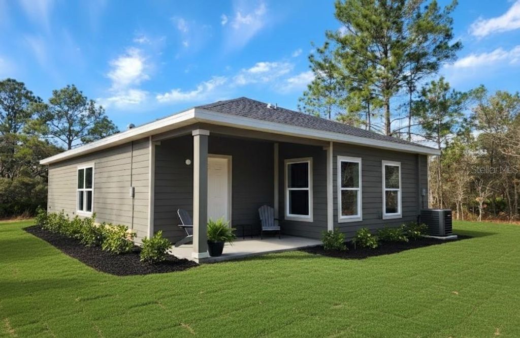 Photo of 18082 Parakeet Road, Weeki Wachee, FL 34614 (MLS # L4959135)