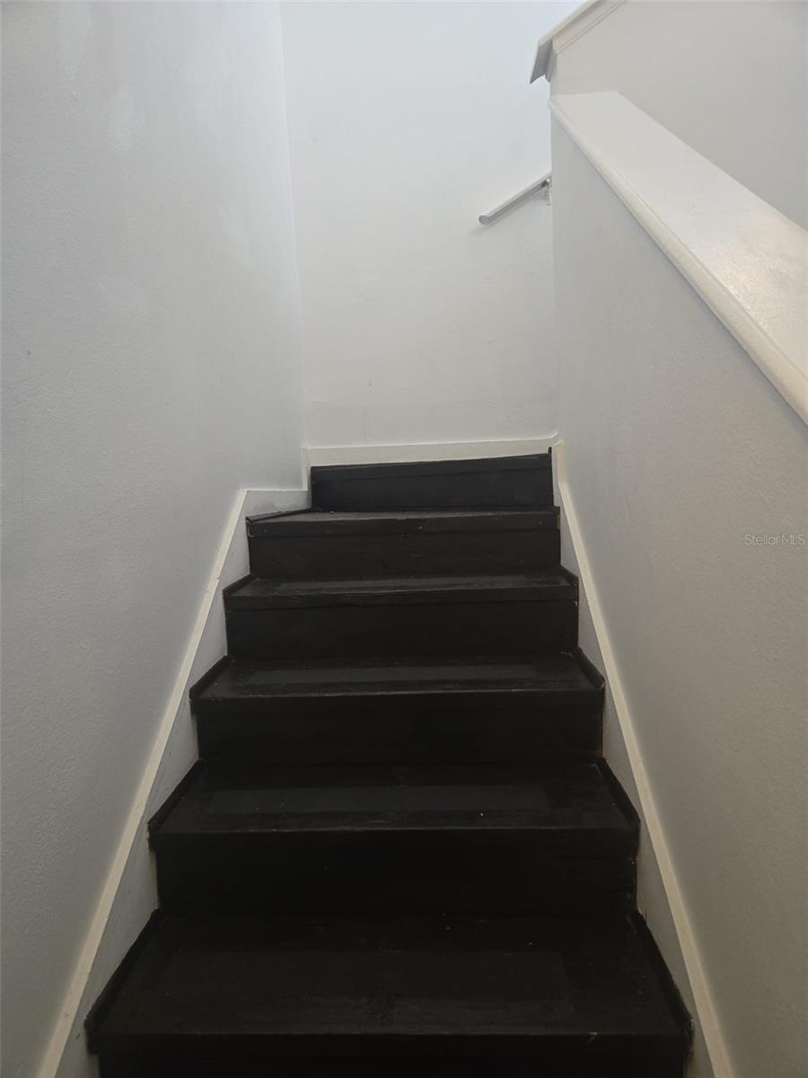 CENTRAL PARK METROWEST CONDO - Residential