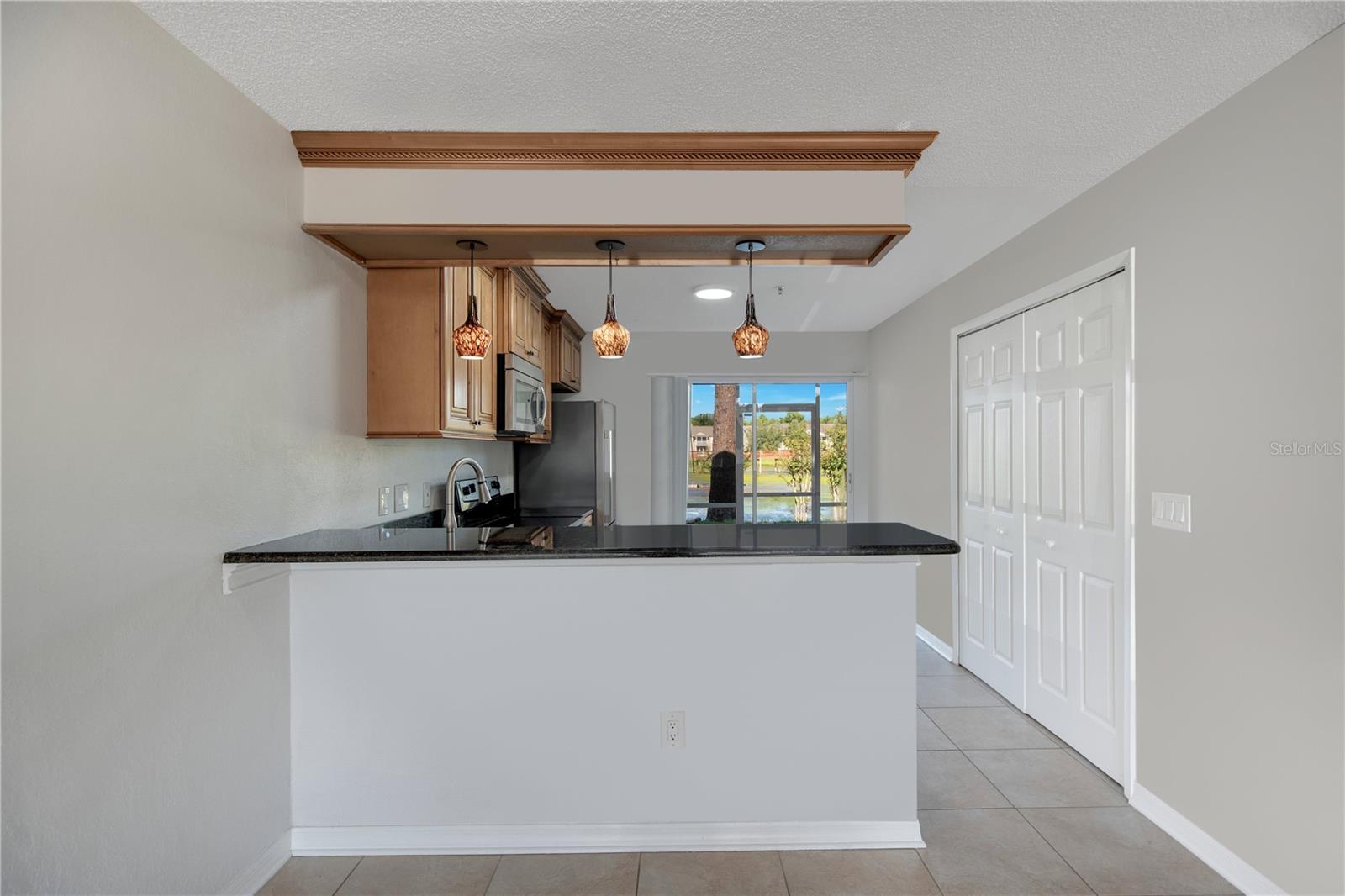 HUNTERS RESERVE A CONDO - Residential