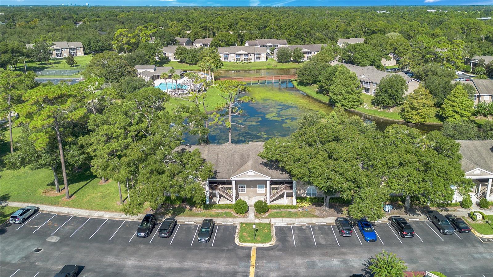 HUNTERS RESERVE A CONDO - Residential