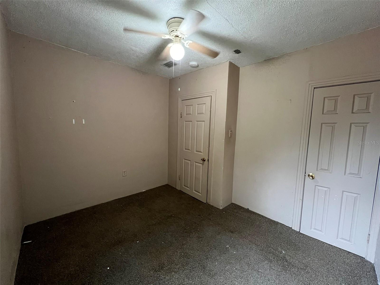 GIBBS & B D FOSTERS ADD - Residential Lease