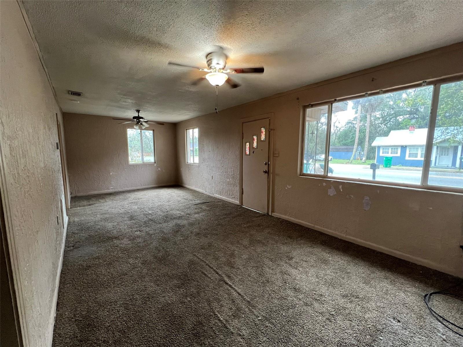 GIBBS & B D FOSTERS ADD - Residential Lease