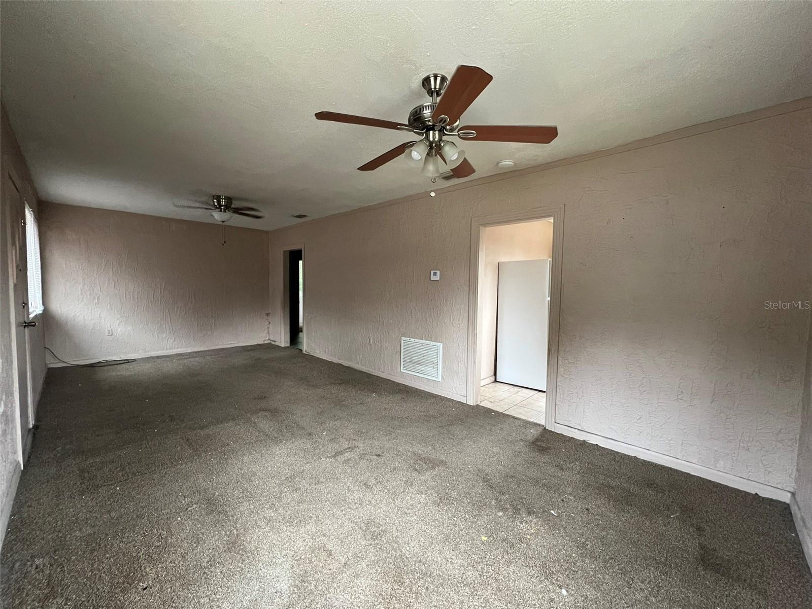 GIBBS & B D FOSTERS ADD - Residential Lease