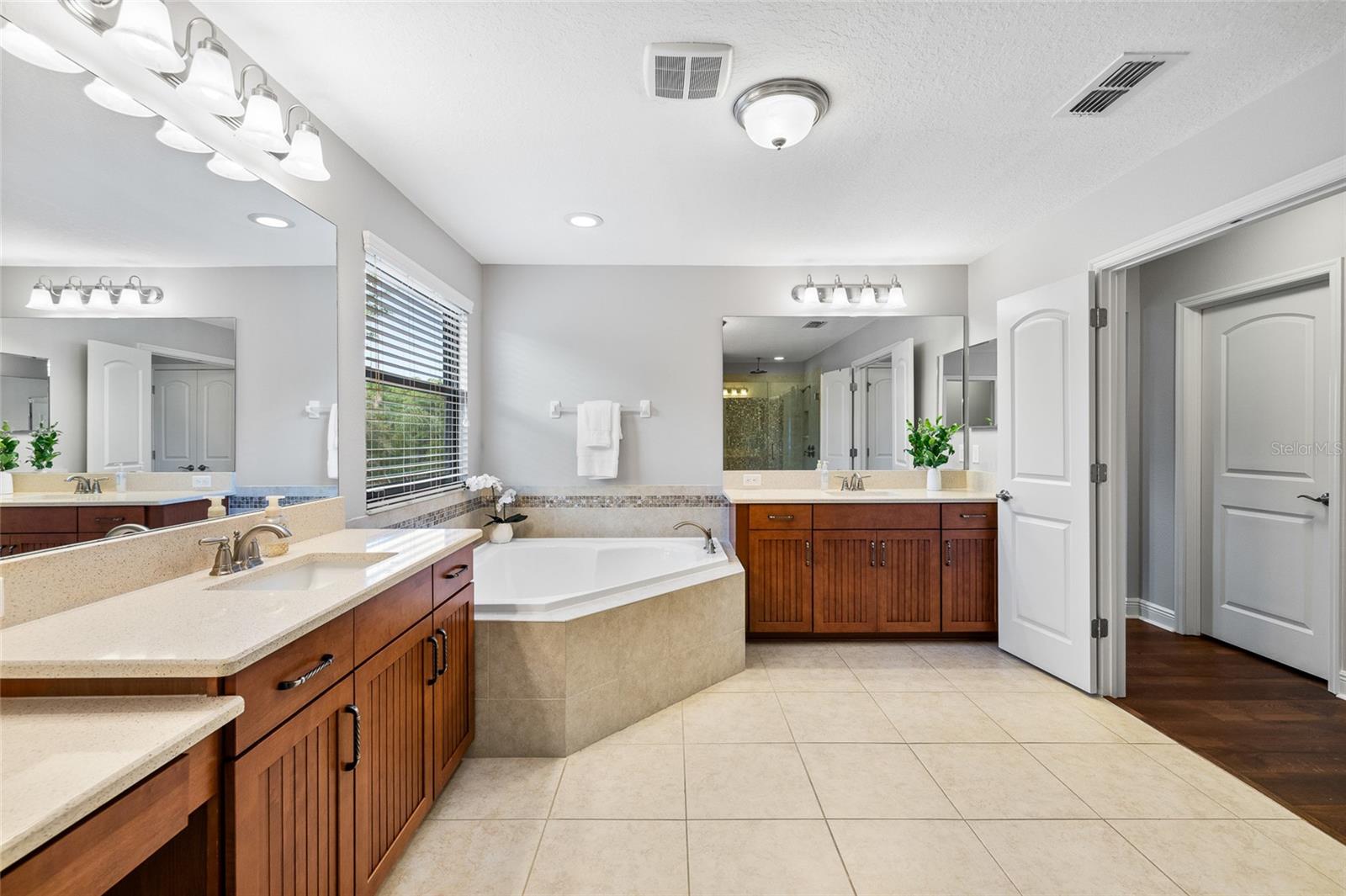 ESTUARY PH 5 - Residential