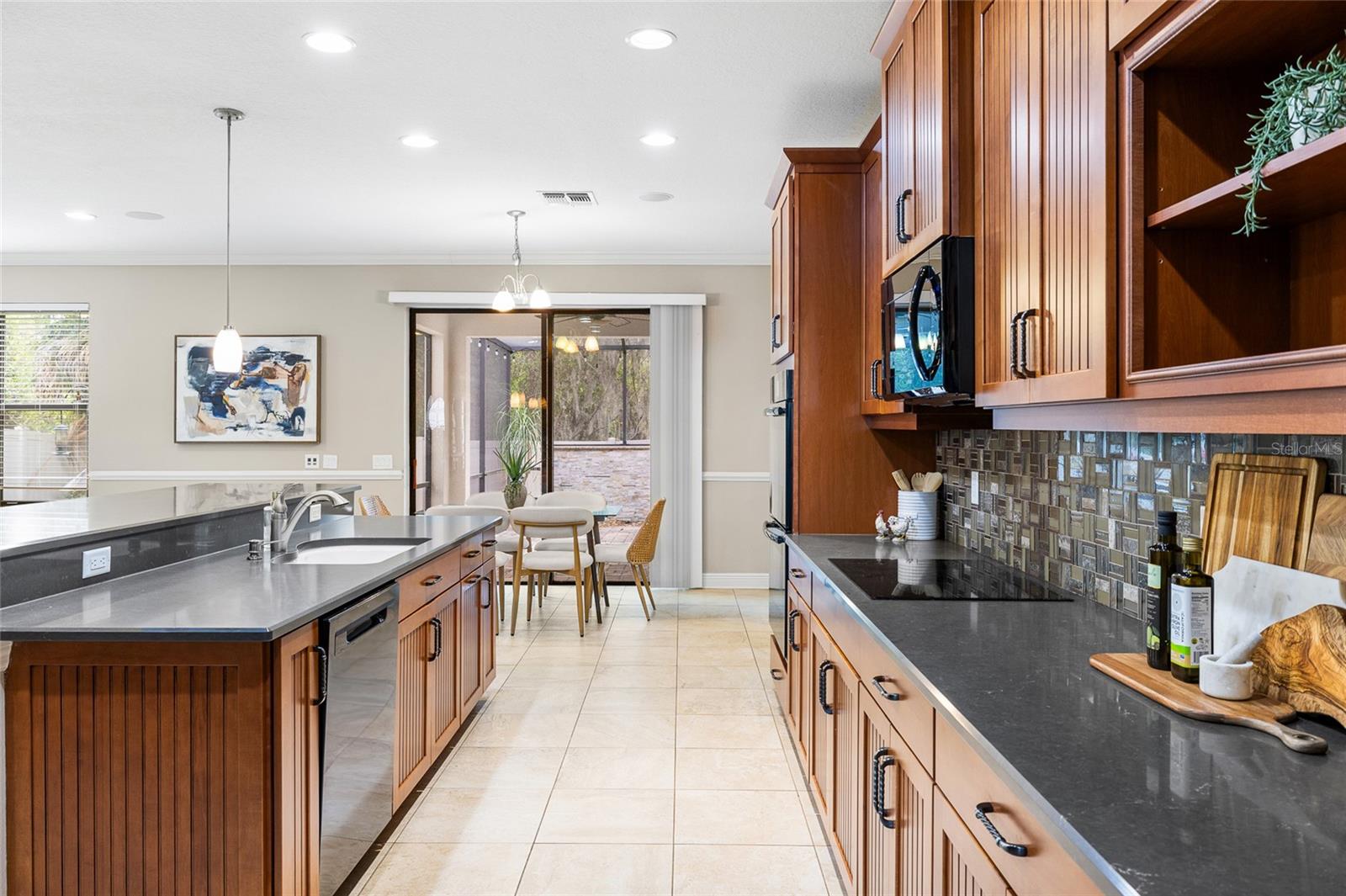 ESTUARY PH 5 - Residential