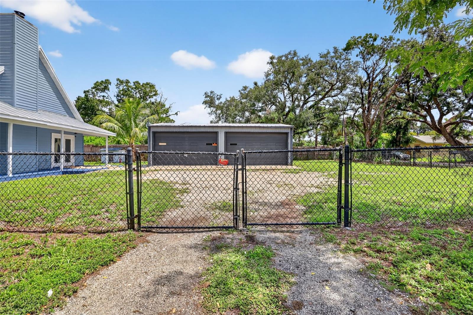 3320 19TH STREET COURT E