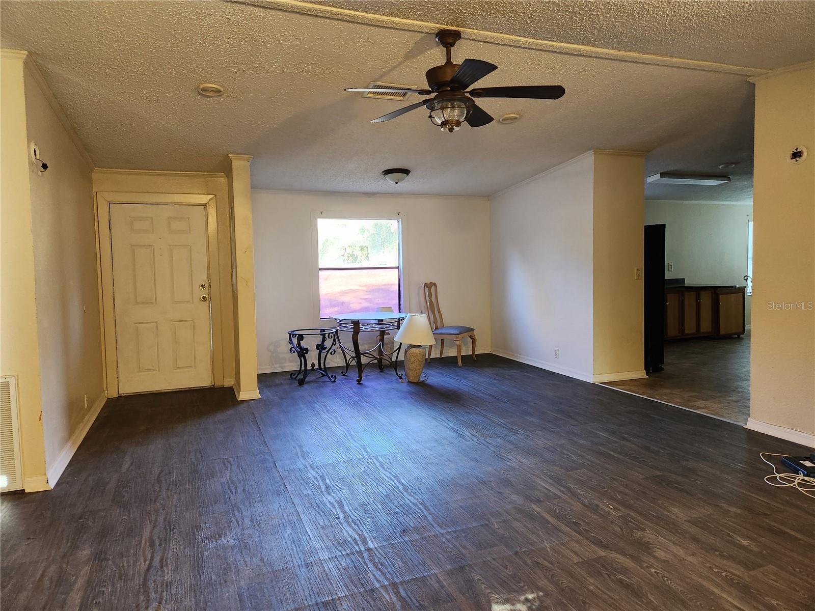 ACREAGE - Residential Lease