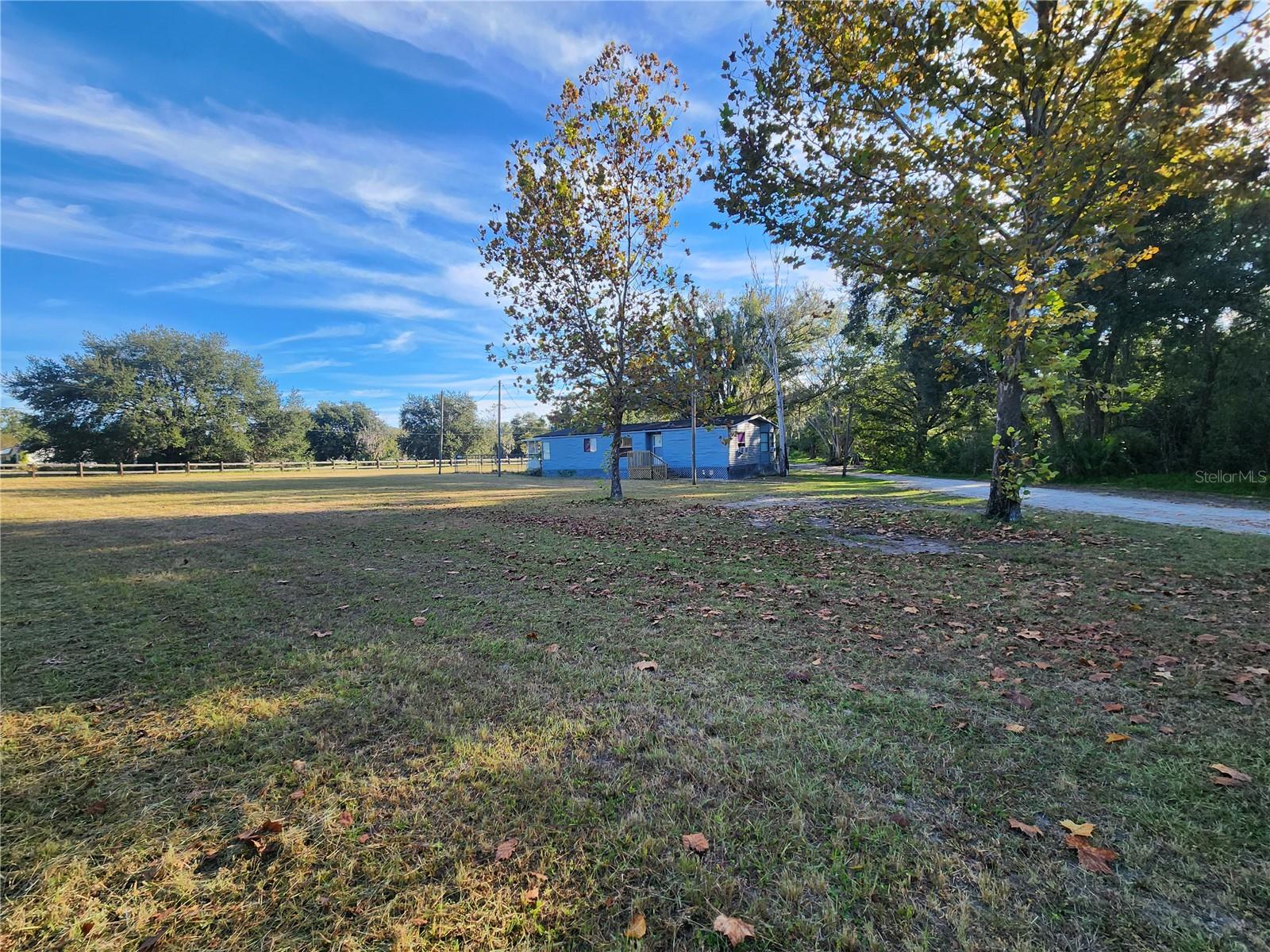 ACREAGE - Residential Lease