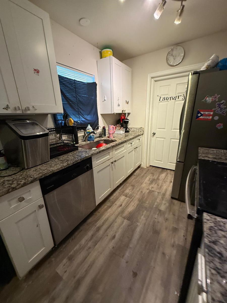 DELTONA LAKES UN 01 - Residential