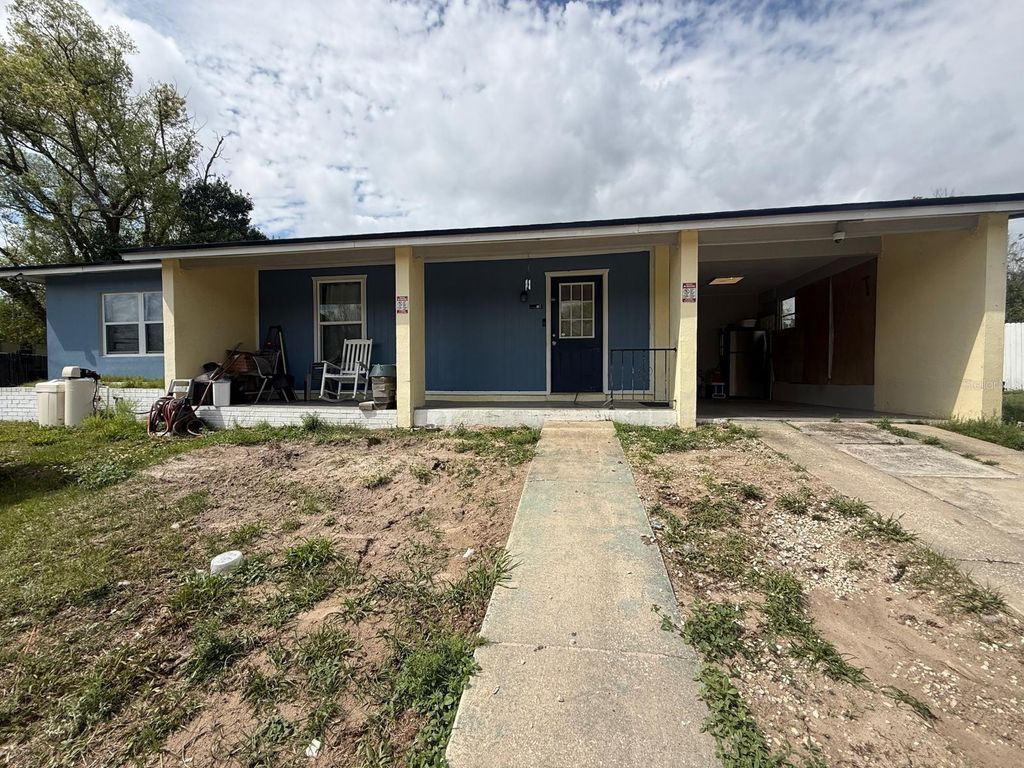 Photo of 1184 Whitewood Drive, Deltona, FL 32725 (MLS # O6394498)