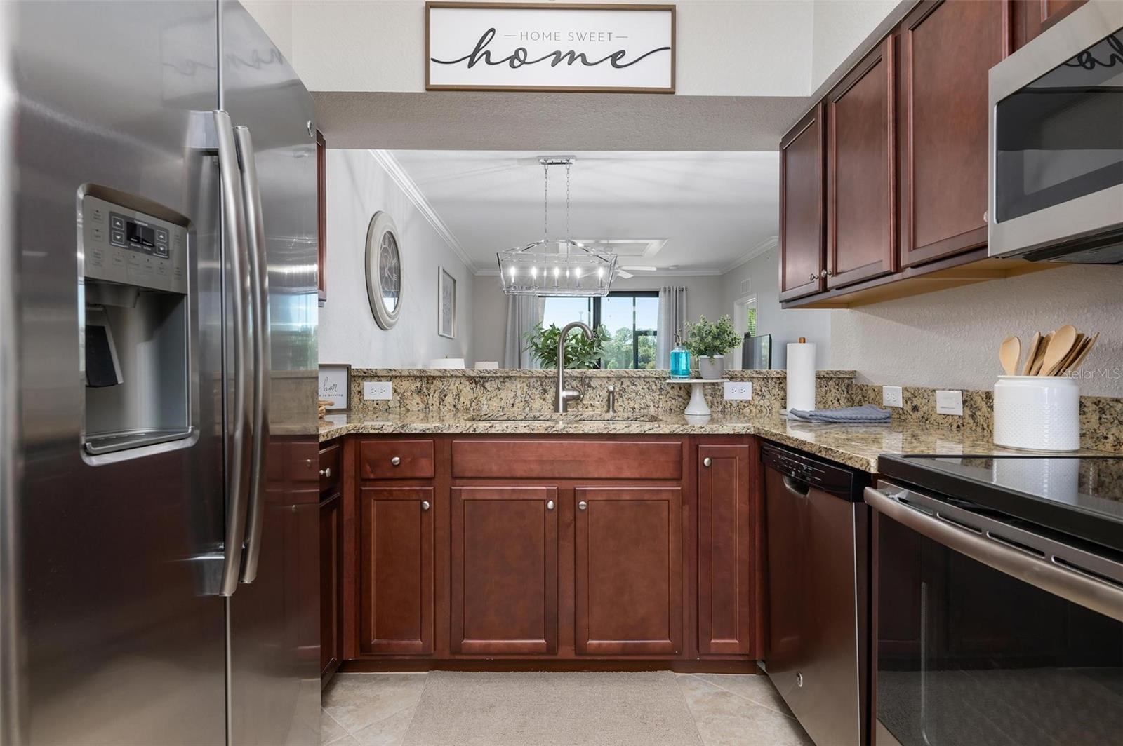 TERRACE I AT LAKEWOOD NATIONAL PH 2 - Residential Lease