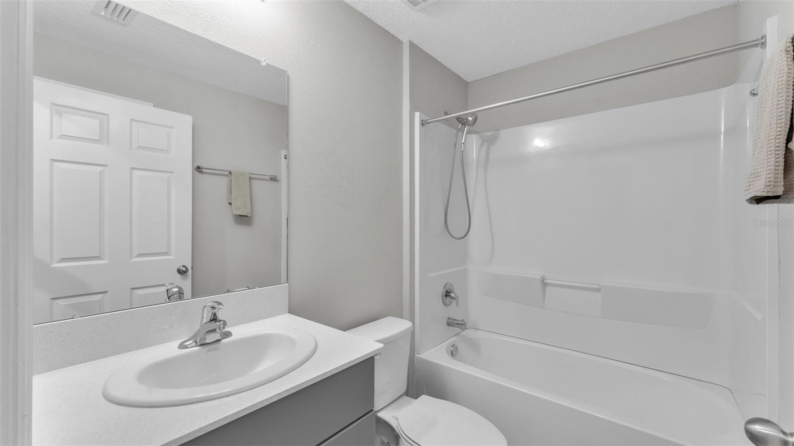 RIVERSTONE PH 5 & 6 - Residential