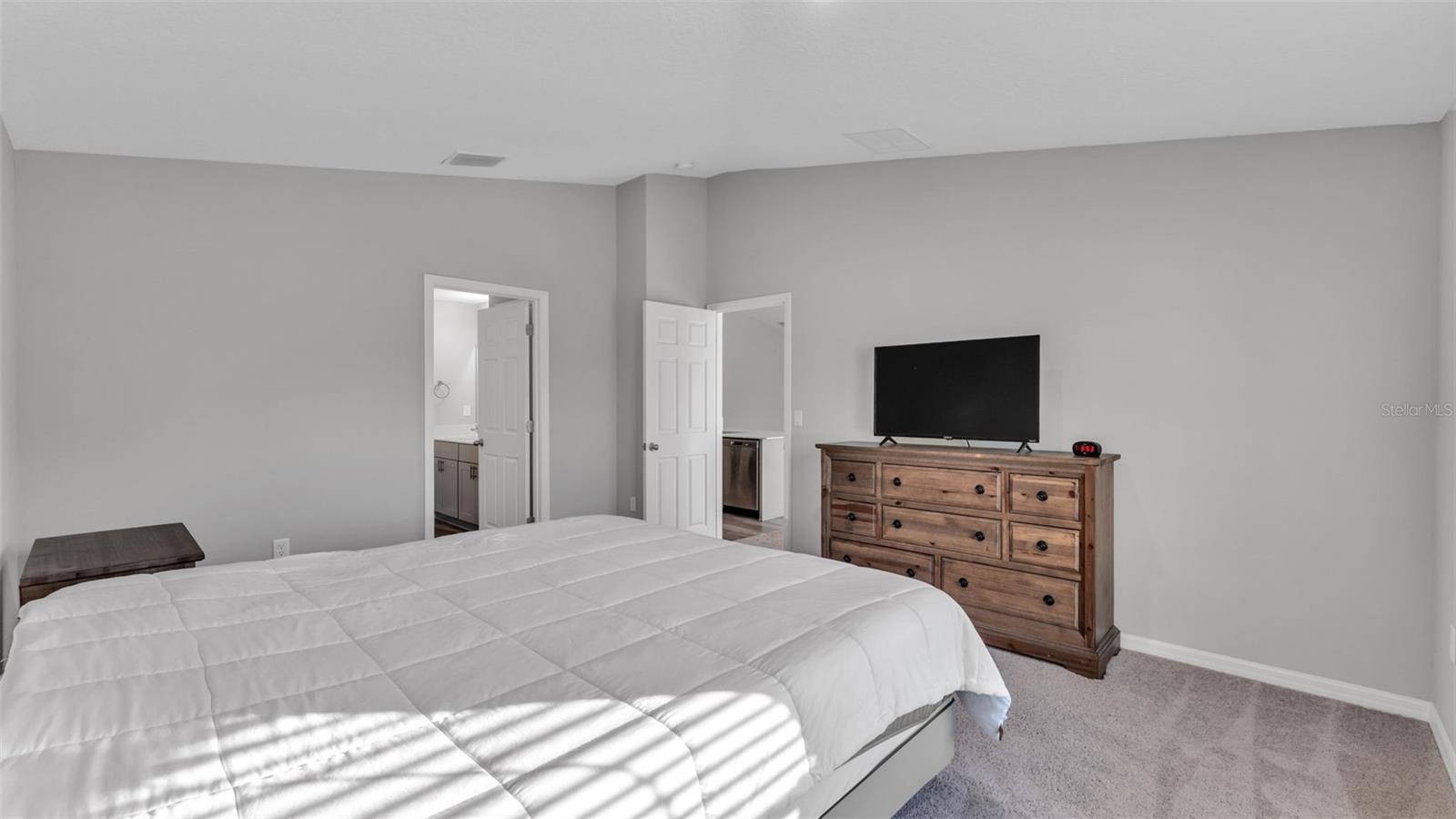 RIVERSTONE PH 5 & 6 - Residential