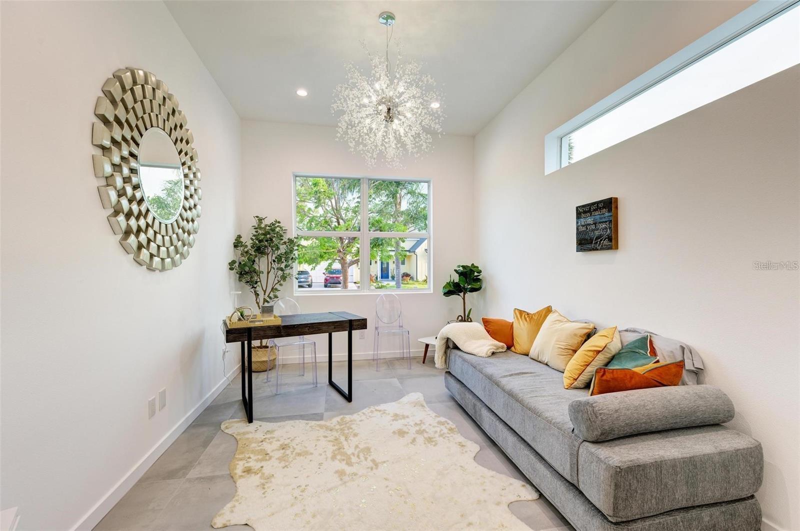 LA LINDA TERRACE - Residential