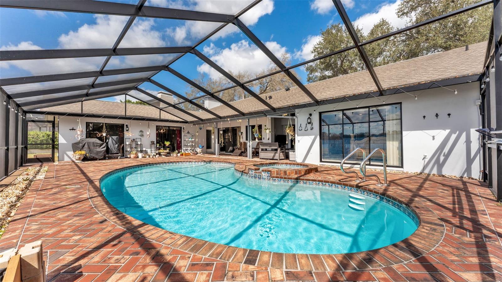 WALDEN LAKE UNIT 20 - Residential