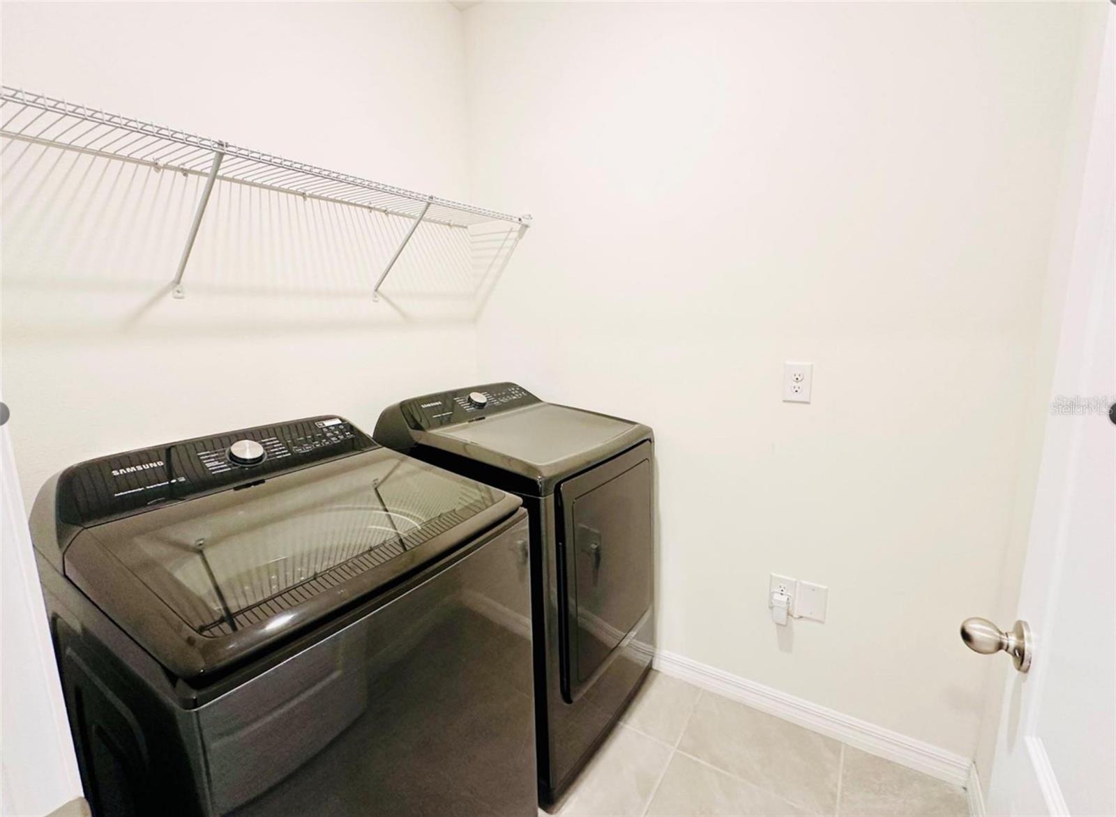 RIVERBEND AT CAMERON HEIGHTS PH 2 - Residential Lease