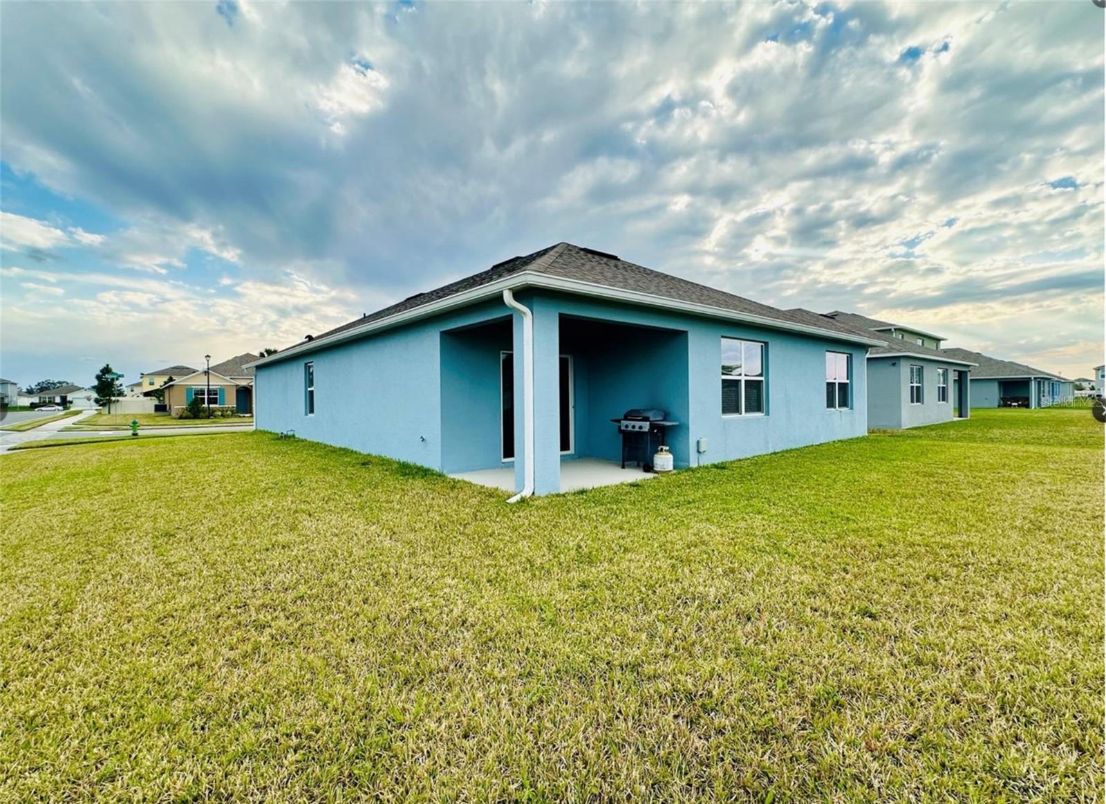 RIVERBEND AT CAMERON HEIGHTS PH 2 - Residential Lease