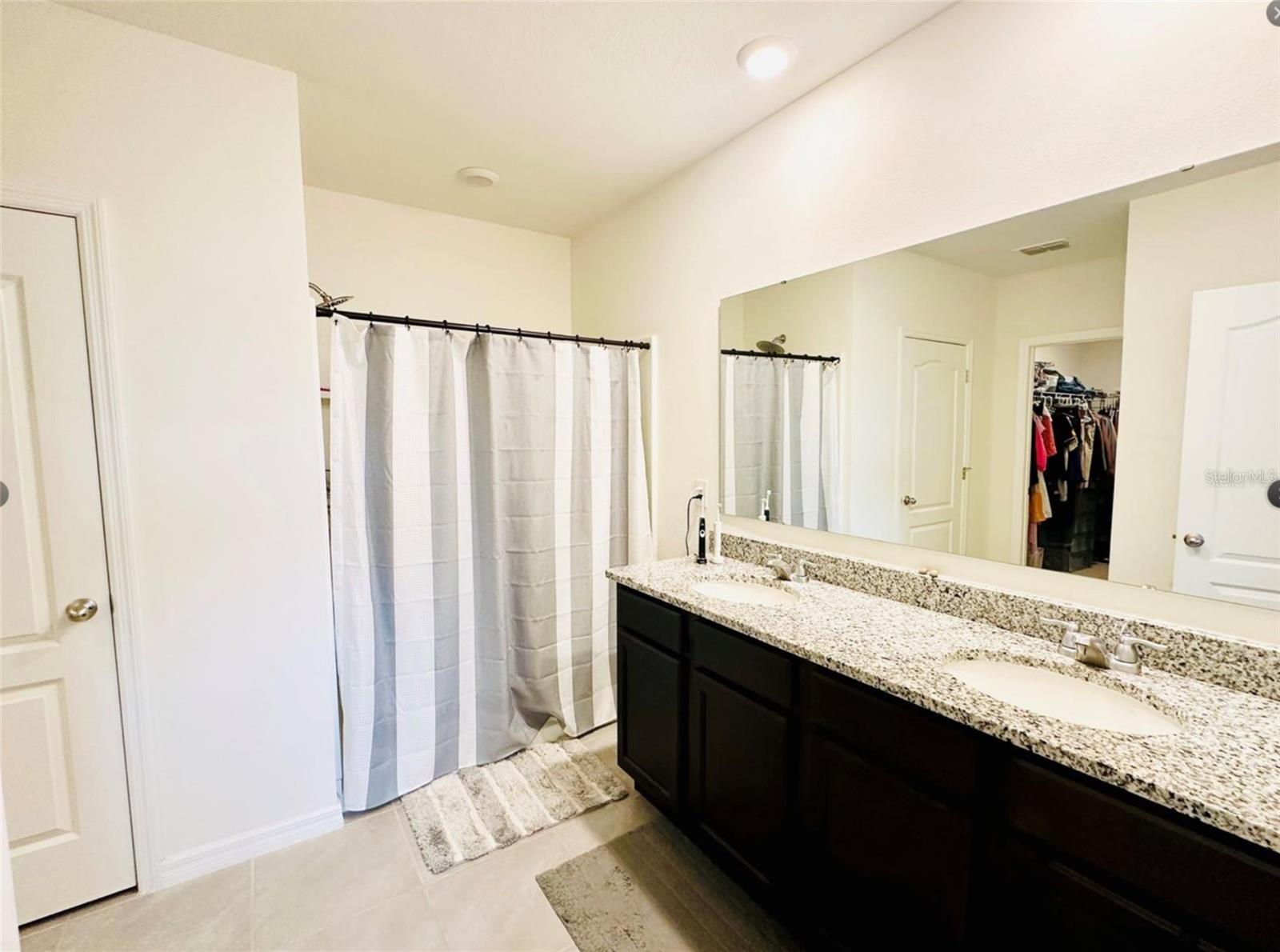 RIVERBEND AT CAMERON HEIGHTS PH 2 - Residential Lease